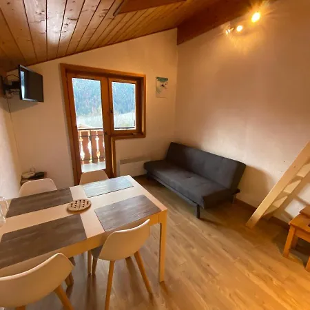 Appt Lumineux Avec Mezzanine, 2 Balcons, A 200m Des Telesieges - Fr-1-693-44 Apartment